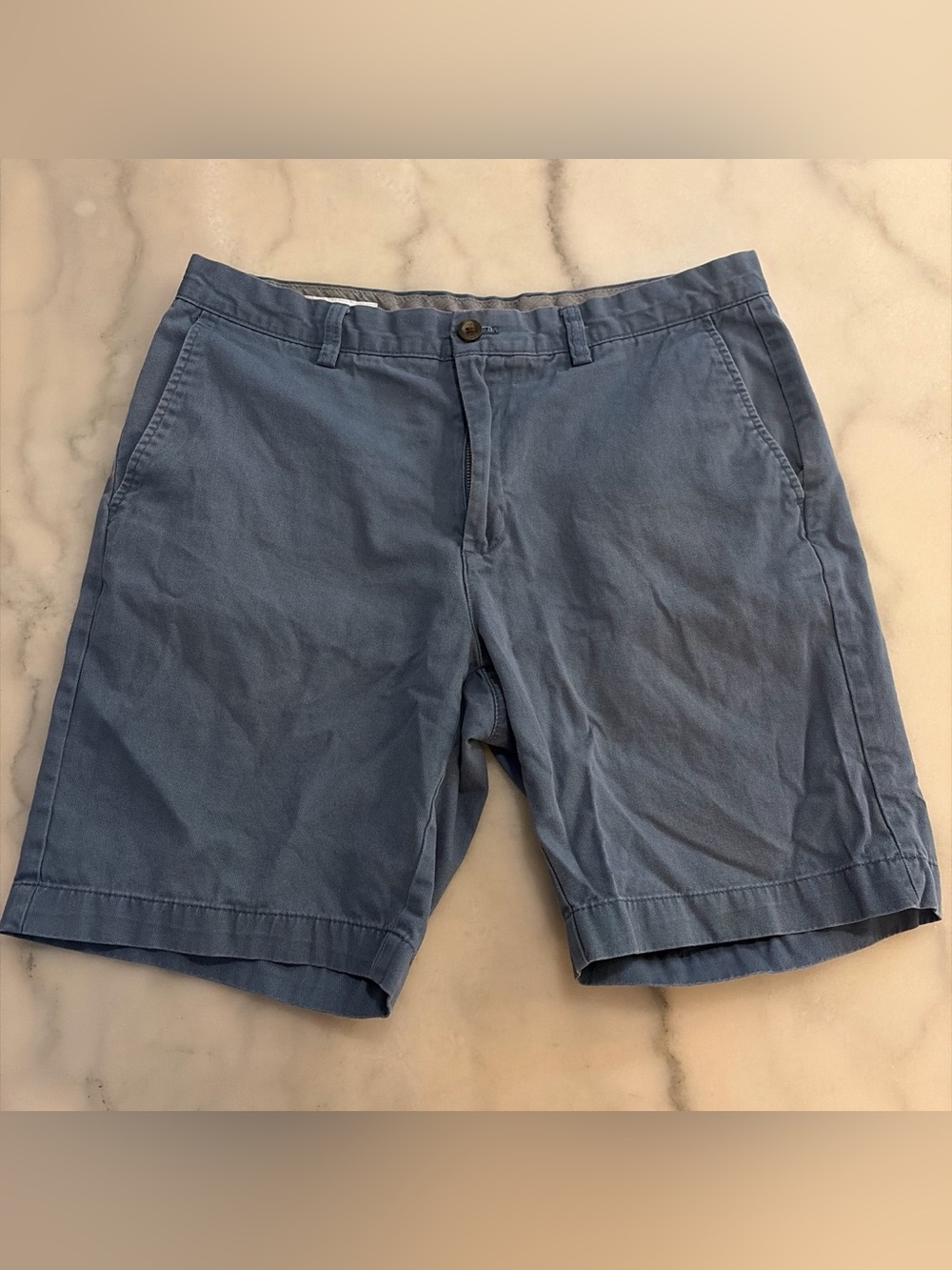 Amazon Essentials Men's Light Blue Flat Front Chino Shorts